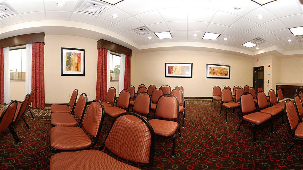 Hotel Express & Houston South - Near By Ihg Pearland