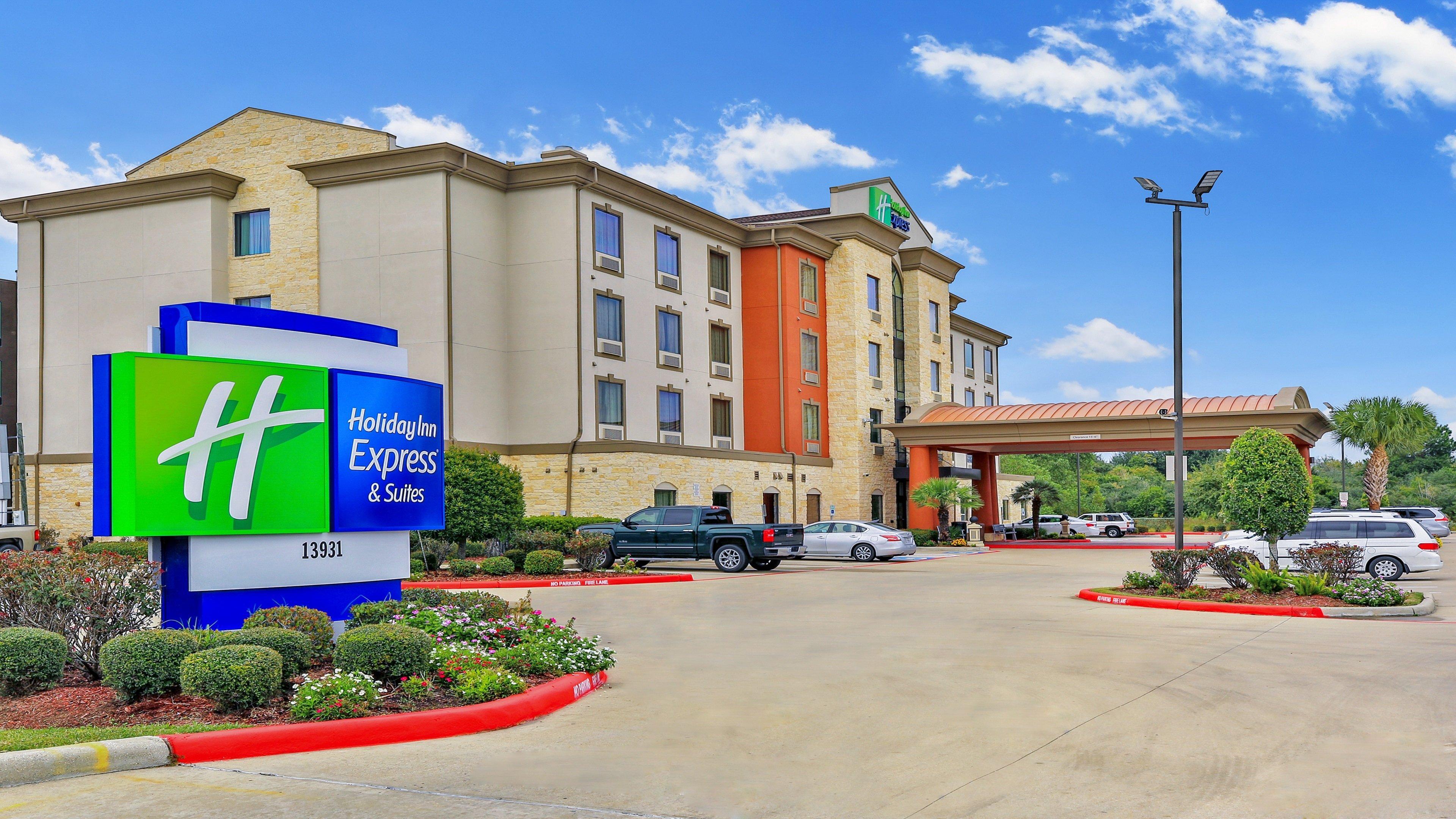 Express & Houston South - Near By Ihg Hotel Pearland