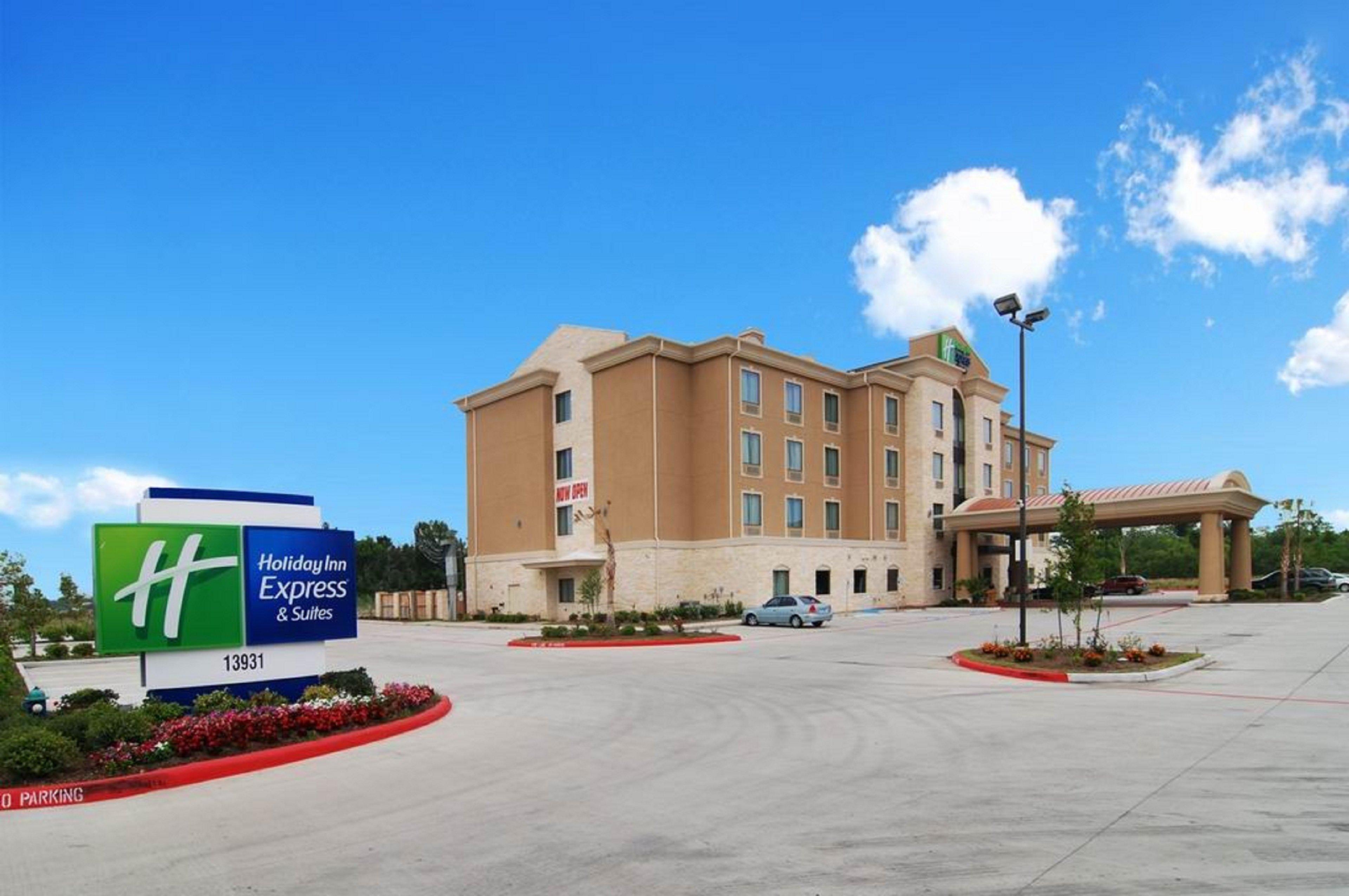 Hotel Express & Houston South - Near By Ihg 2*