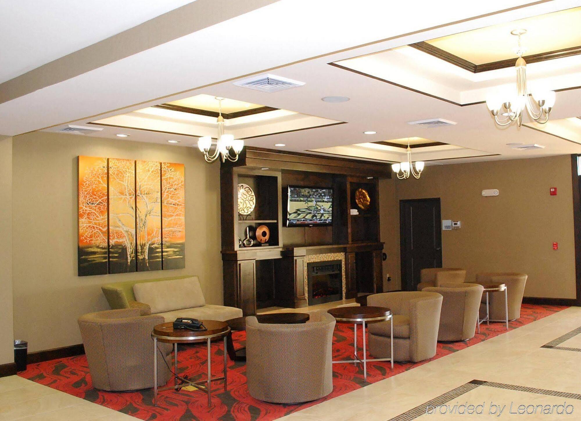 Hotel Express & Houston South - Near By Ihg Pearland